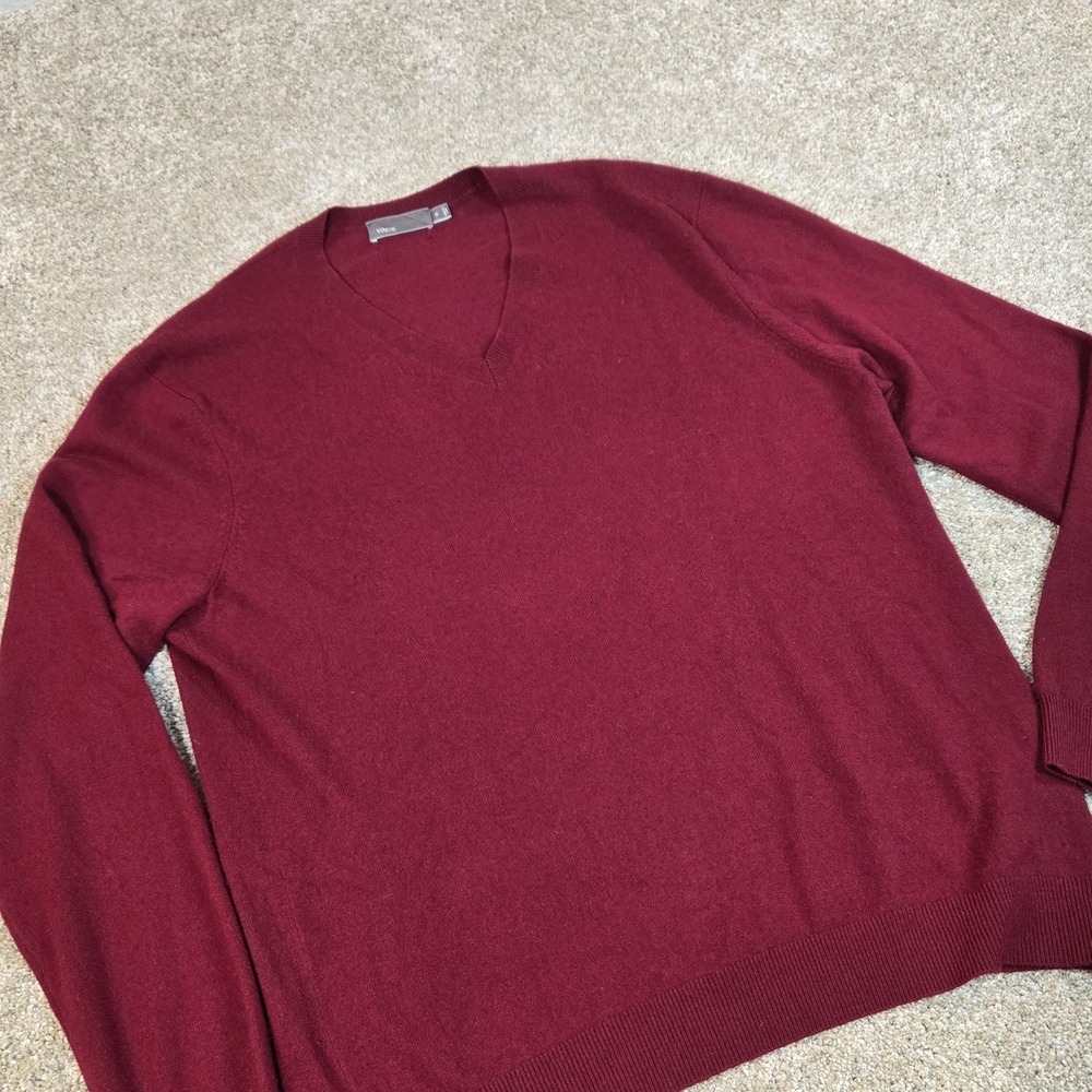 Vince 100% Cashmere V Neck Sweater Men's XL Preppy Minimalist RN106730